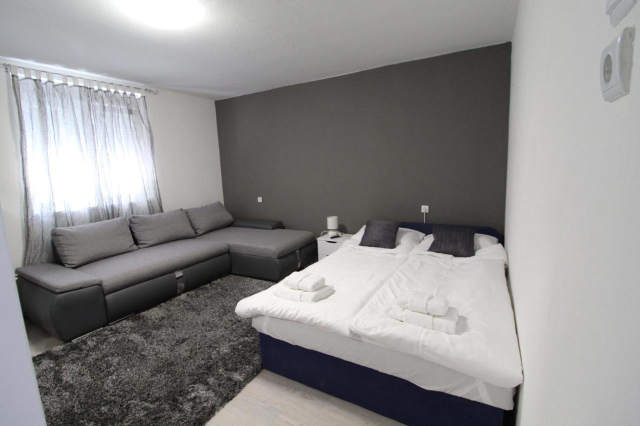 Apartment Matijas, 3 Bedroom Apt With Terrace And Parking 스플리트 외부 사진