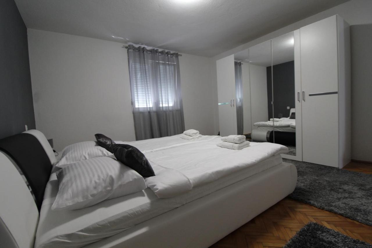 Apartment Matijas, 3 Bedroom Apt With Terrace And Parking 스플리트 외부 사진