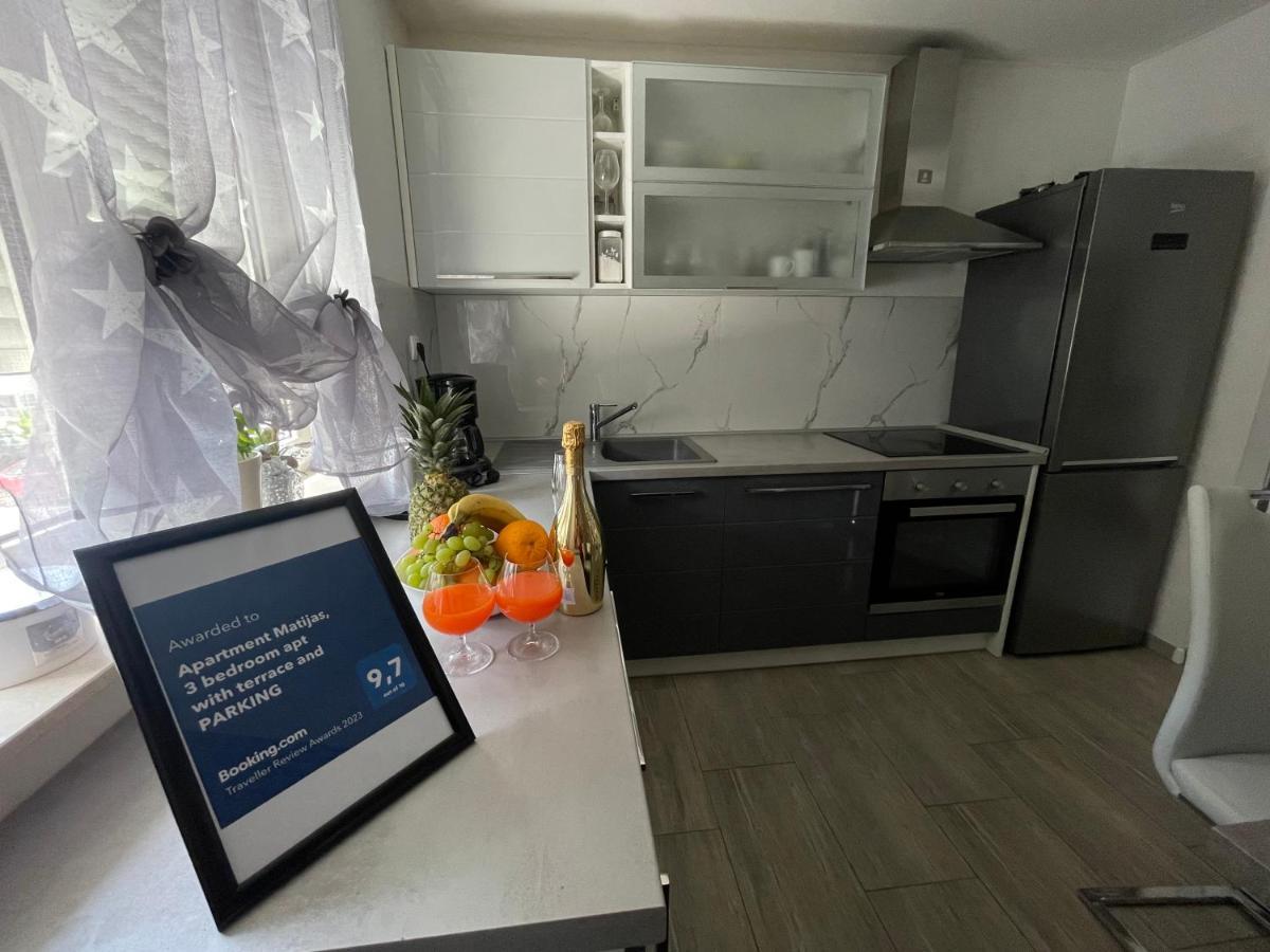 Apartment Matijas, 3 Bedroom Apt With Terrace And Parking 스플리트 외부 사진